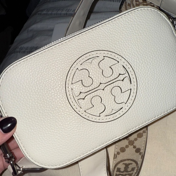 Tory Burch - Picture 4 of 6